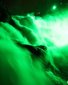 Rheinfall – Der Rheinfall erstrahlt in Grün – St. Patrick’s Day